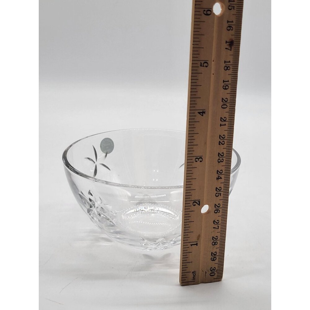 Tiffany & Co. 4 1/2" Crystal Cut Floral Star Art Glass Round Finger Bowl Italy - Picture 7 of 8